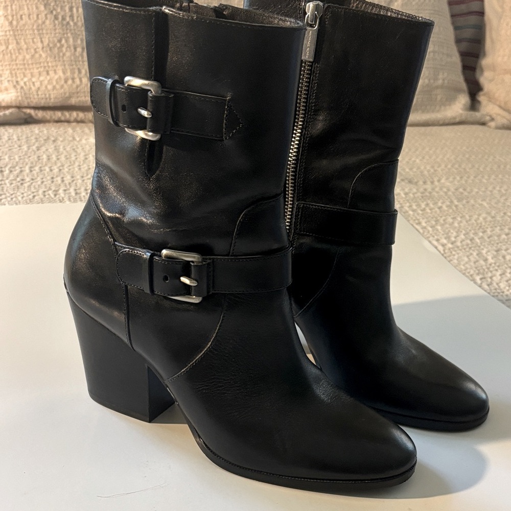 Michael kors black heeled boots